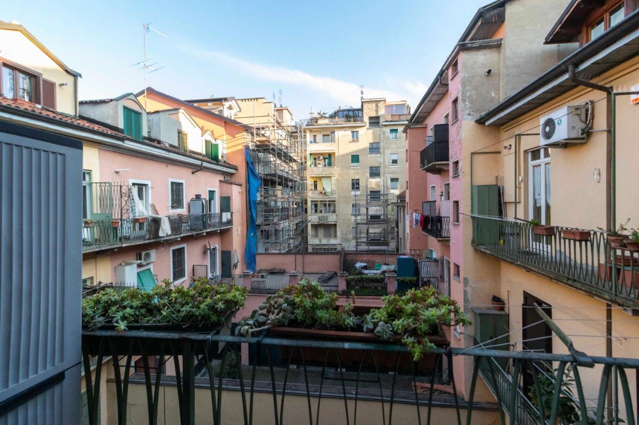 Porta Nuova & San Salvario Roomy Flat Turim Exterior foto